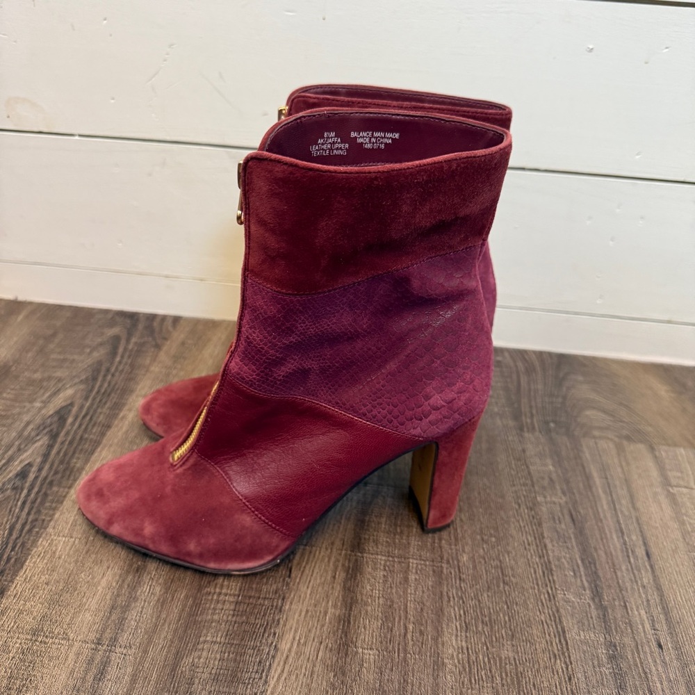 Anne Klein suede maroon heeled bootie gold zipper women's size 8.5